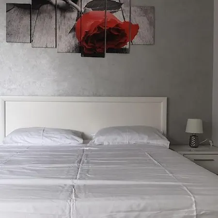 Apartament Studio Belvedere - Summerland Seaview 아파트 마마이아